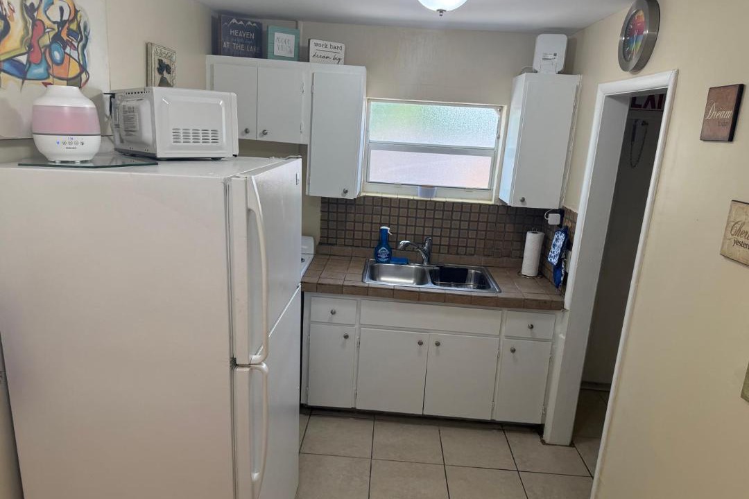 Photo of Kitchen in Lantana