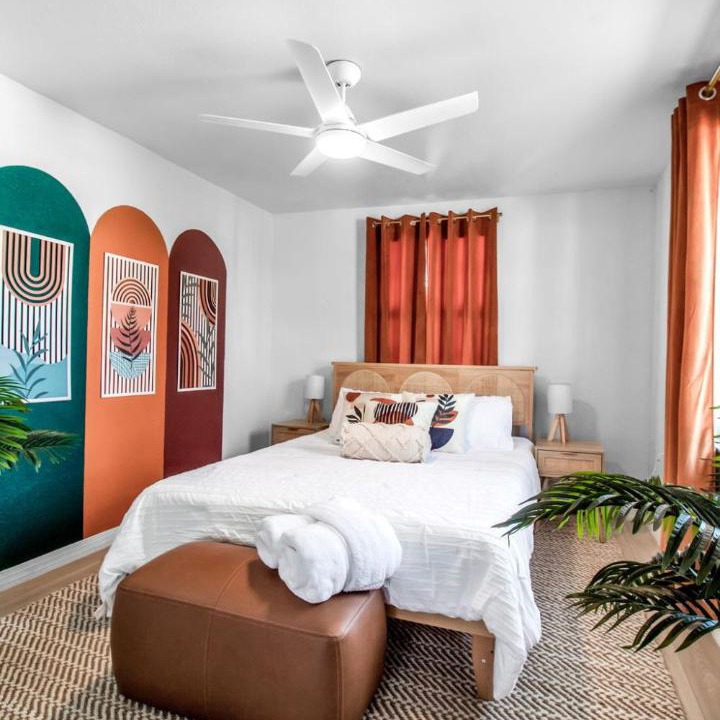 Photo of Bedroom in Williamsdale Square