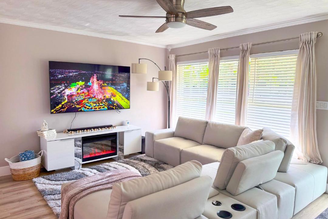 Photo of Livingroom in Driftwood