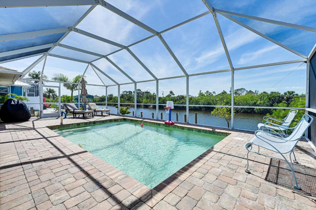 Photo of Patio Balcony in South Gulf Cove