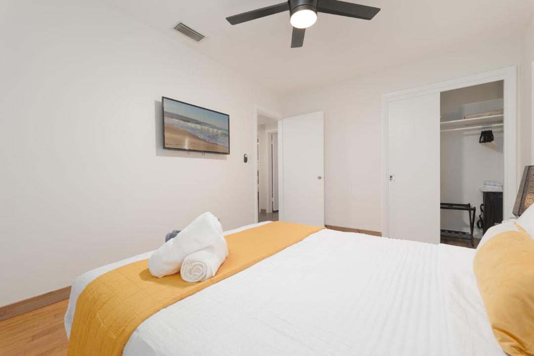 Photo of Bedroom in Lakewood
