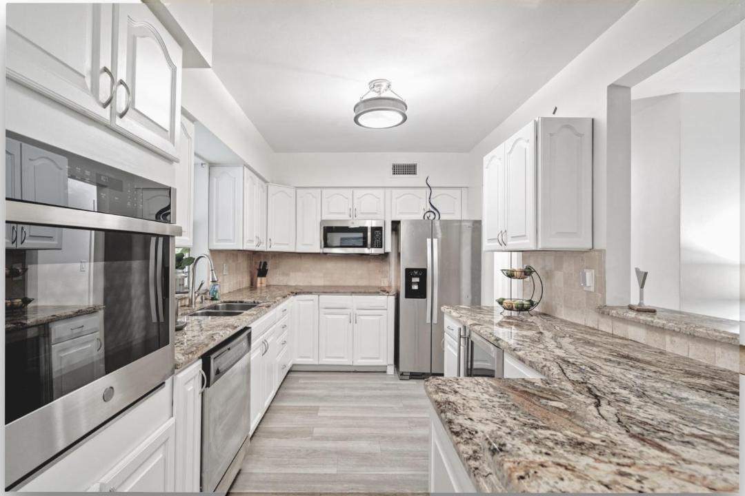 Photo of Kitchen in Pembroke Pines