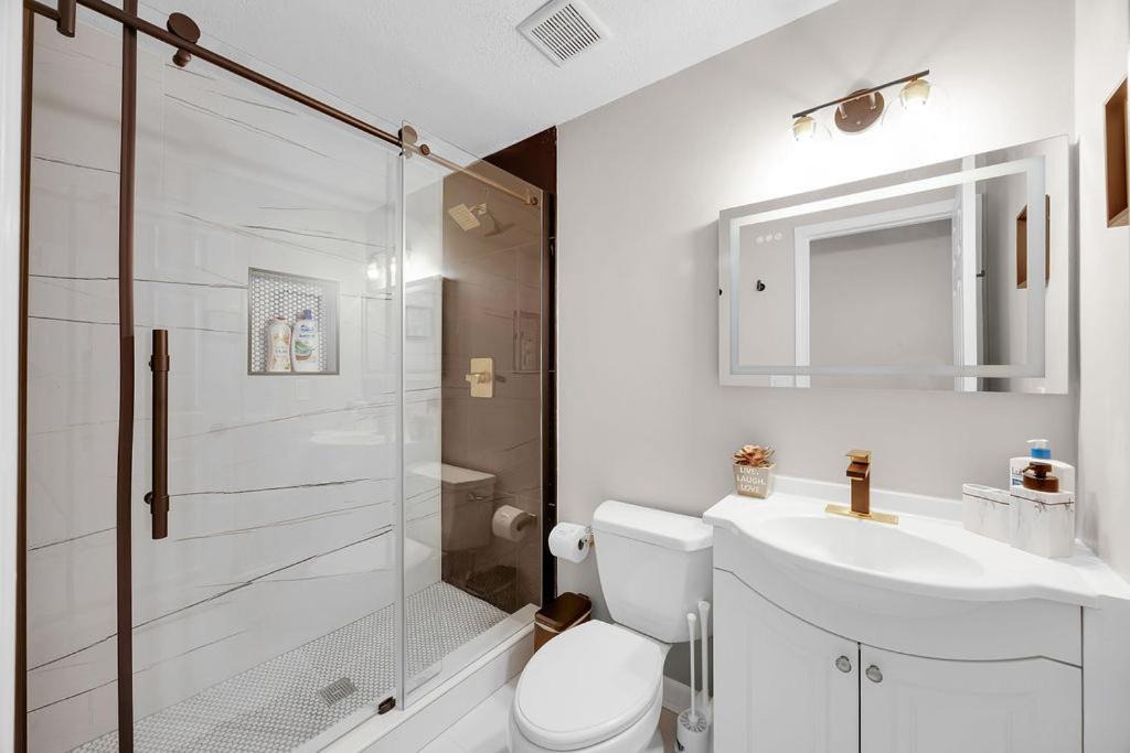 Photo of Bathroom in Isle of Palms
