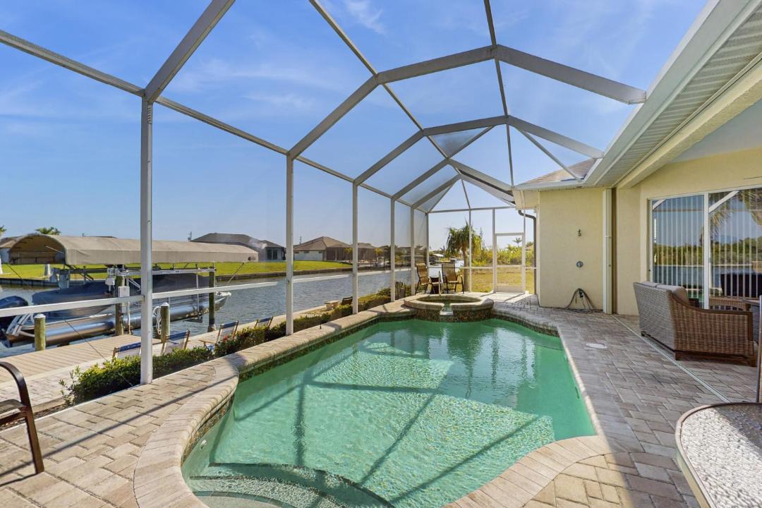 Photo of Patio Balcony in South Gulf Cove