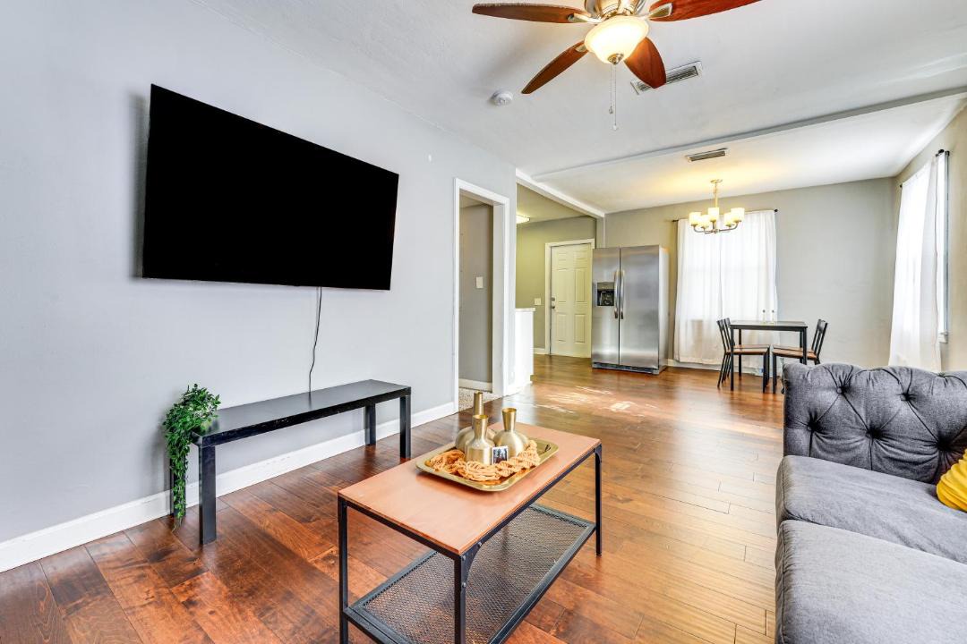Photo of Livingroom in Avondale