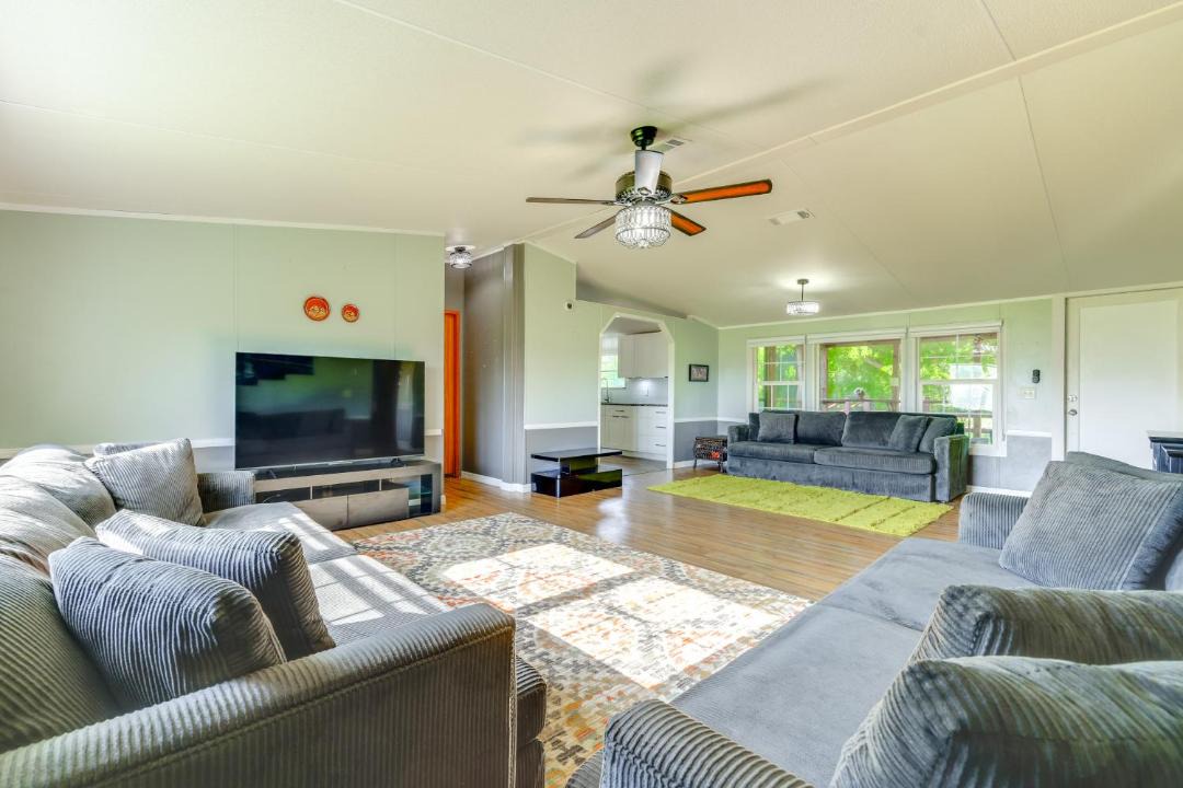 Photo of Livingroom in Palatka