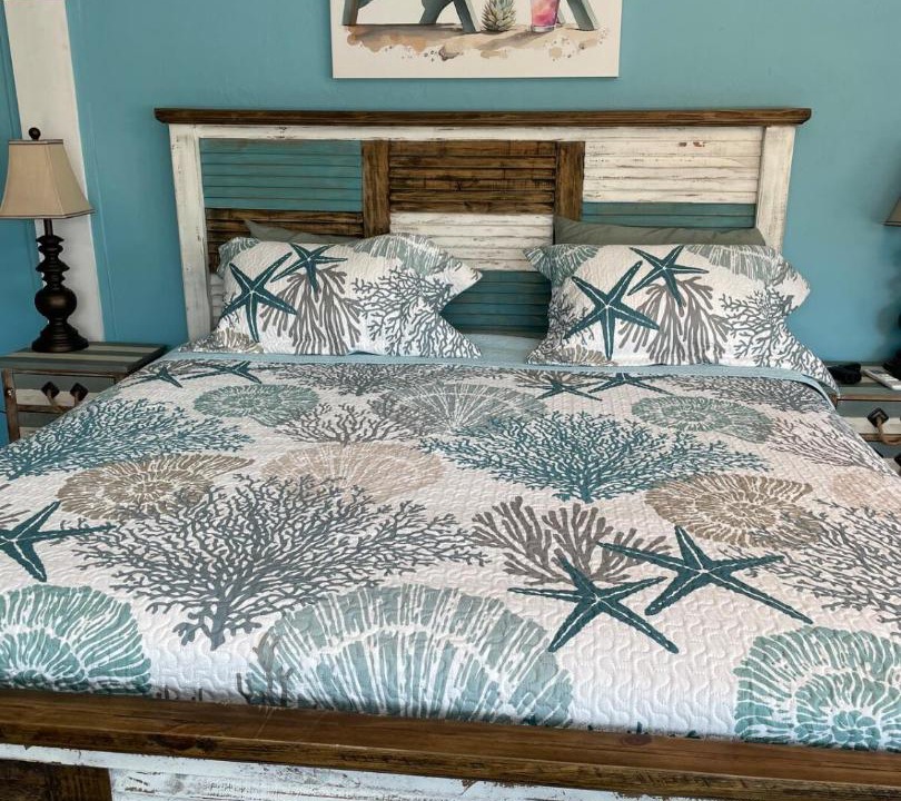 Photo of Bedroom in Cedar Key