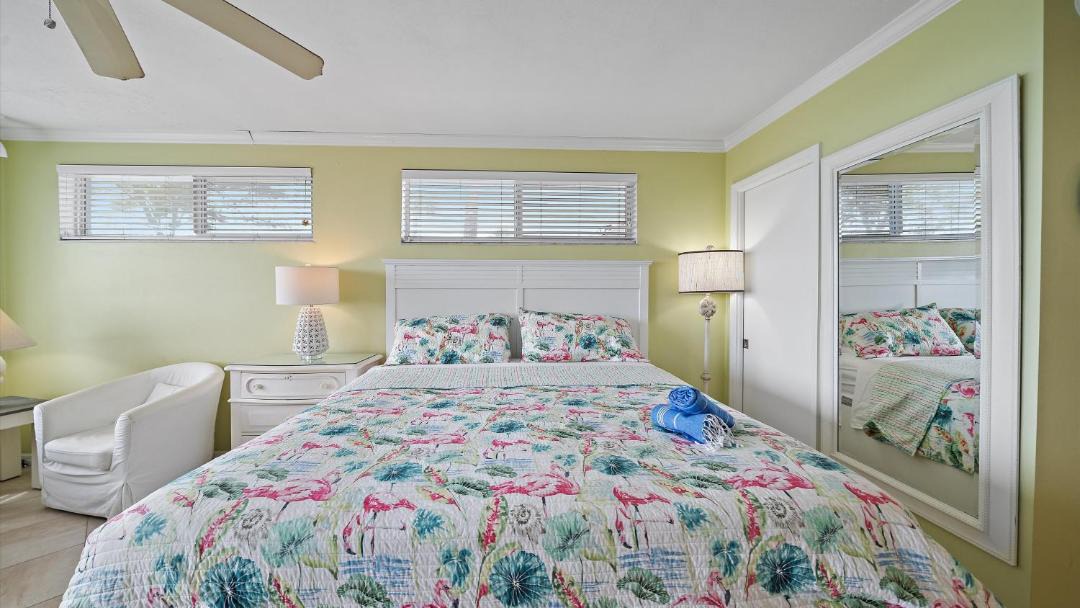 Photo of Bedroom in Longboat Key