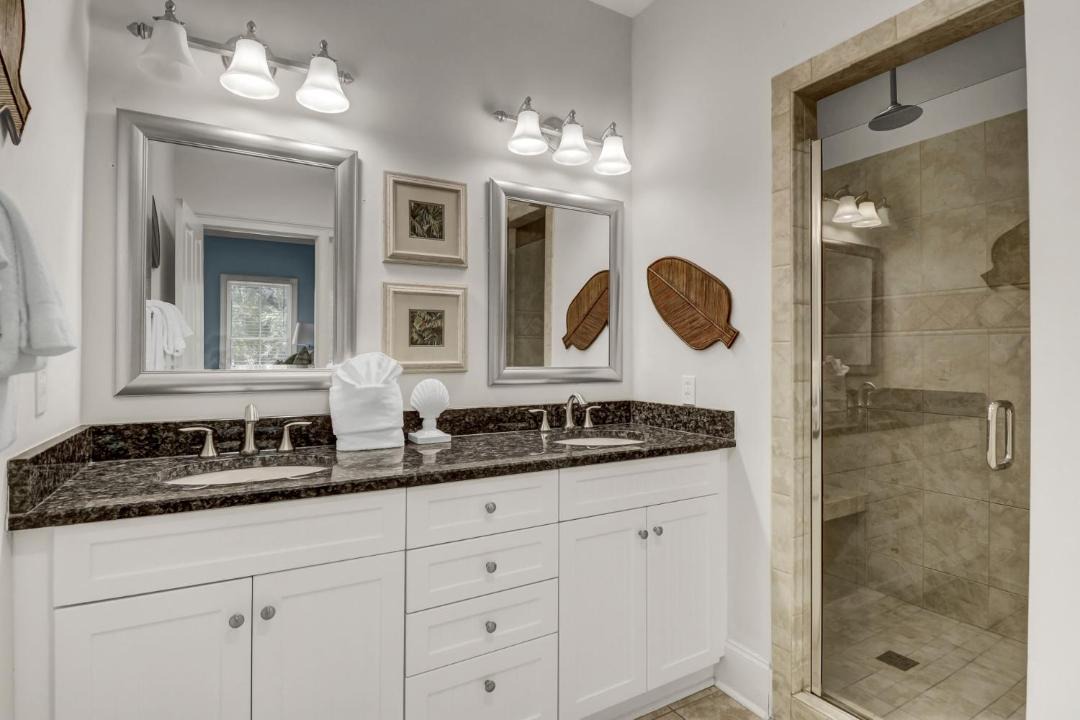 Photo of Bathroom in Isle of Palms