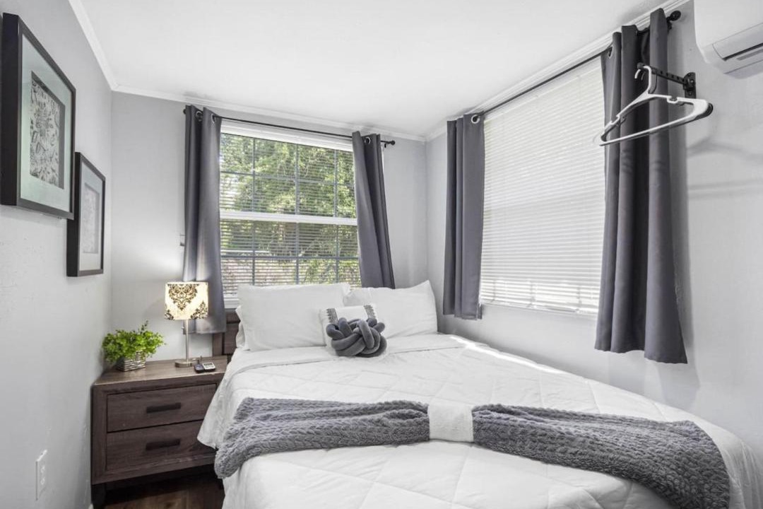 Photo of Bedroom in Durant