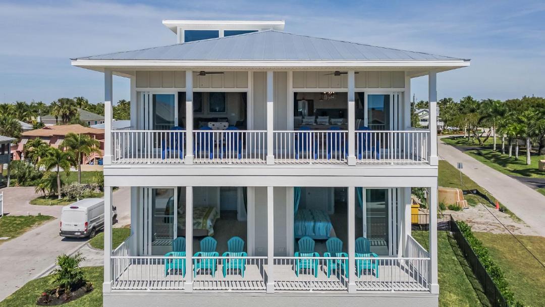 Photo of Patio Balcony in Mid Island