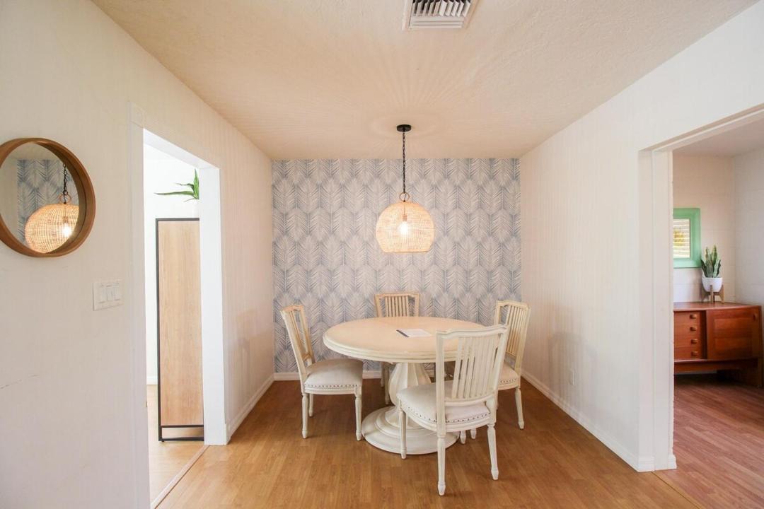 Photo of Others in Gulf Gate Estates