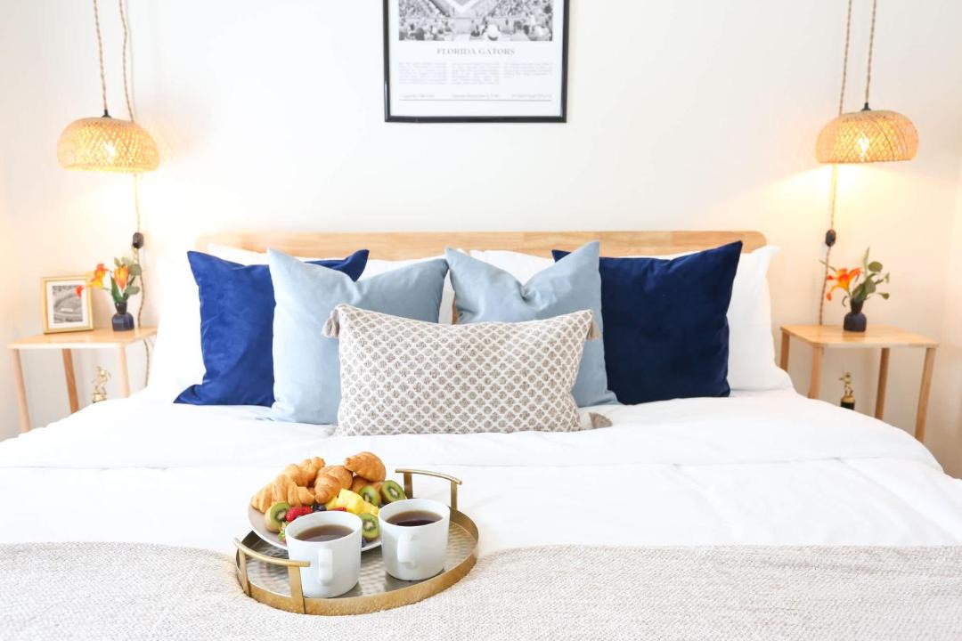 Photo of Bedroom in Pleasant Street
