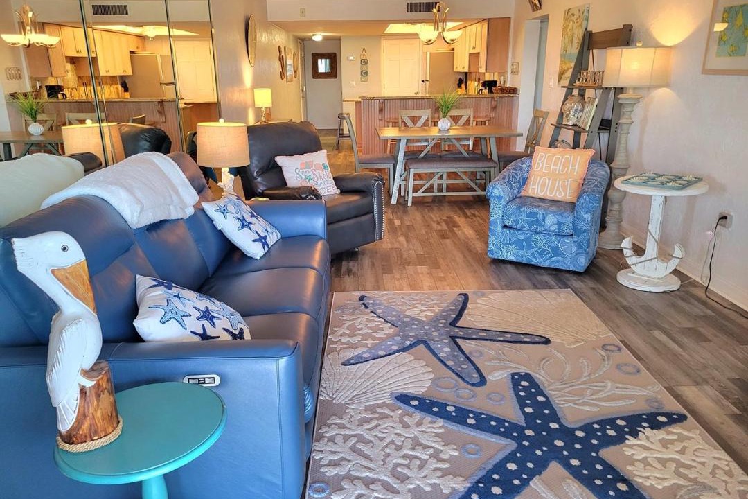 Photo of Livingroom in New Smyrna Beach