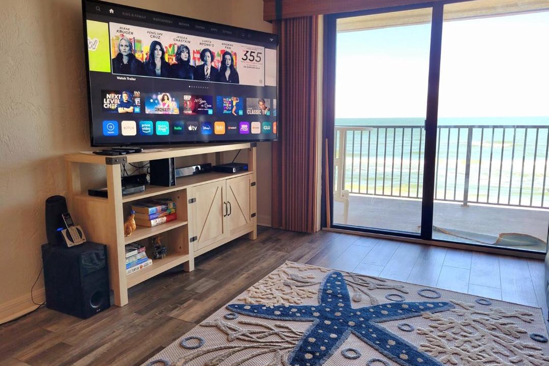 Photo of Livingroom in New Smyrna Beach