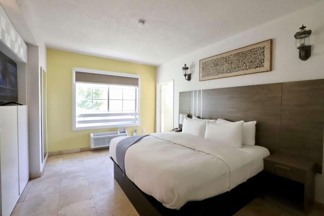 Photo of Bedroom in South Pointe
