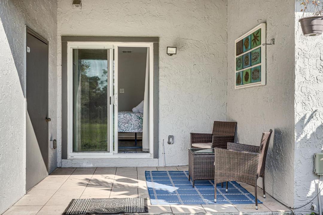 Photo of Patio Balcony in Dolphin's Cove