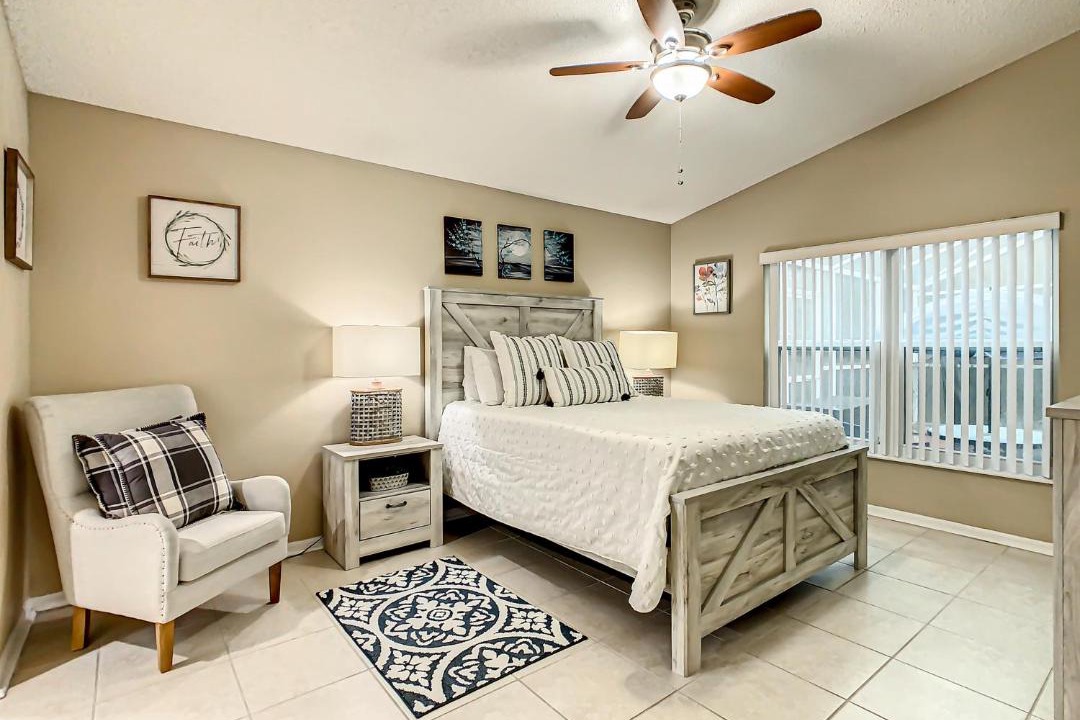 Photo of Bedroom in Lindfields