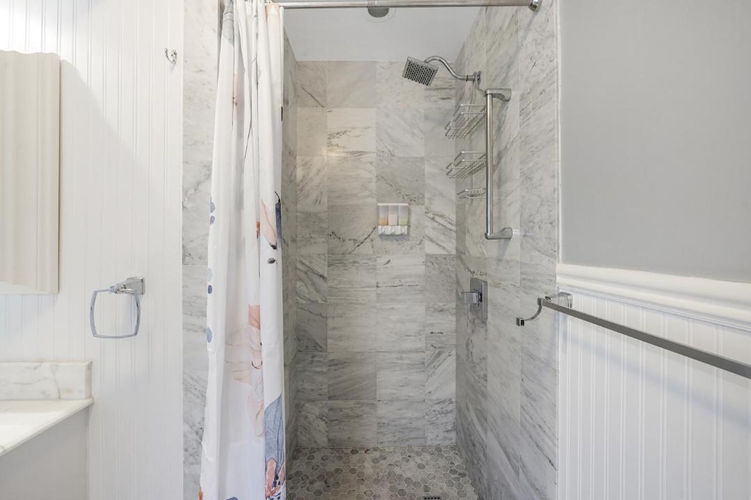 Photo of Bathroom in Coral Ridge Isles