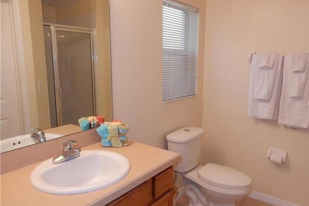 Photo of Bathroom in Lake Wilson Preserve