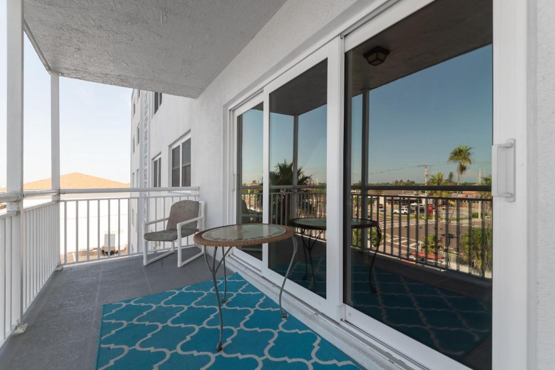 Photo of Patio Balcony in South Patrick Shores
