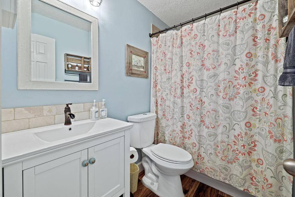 Photo of Bathroom in Jacksonville Beach