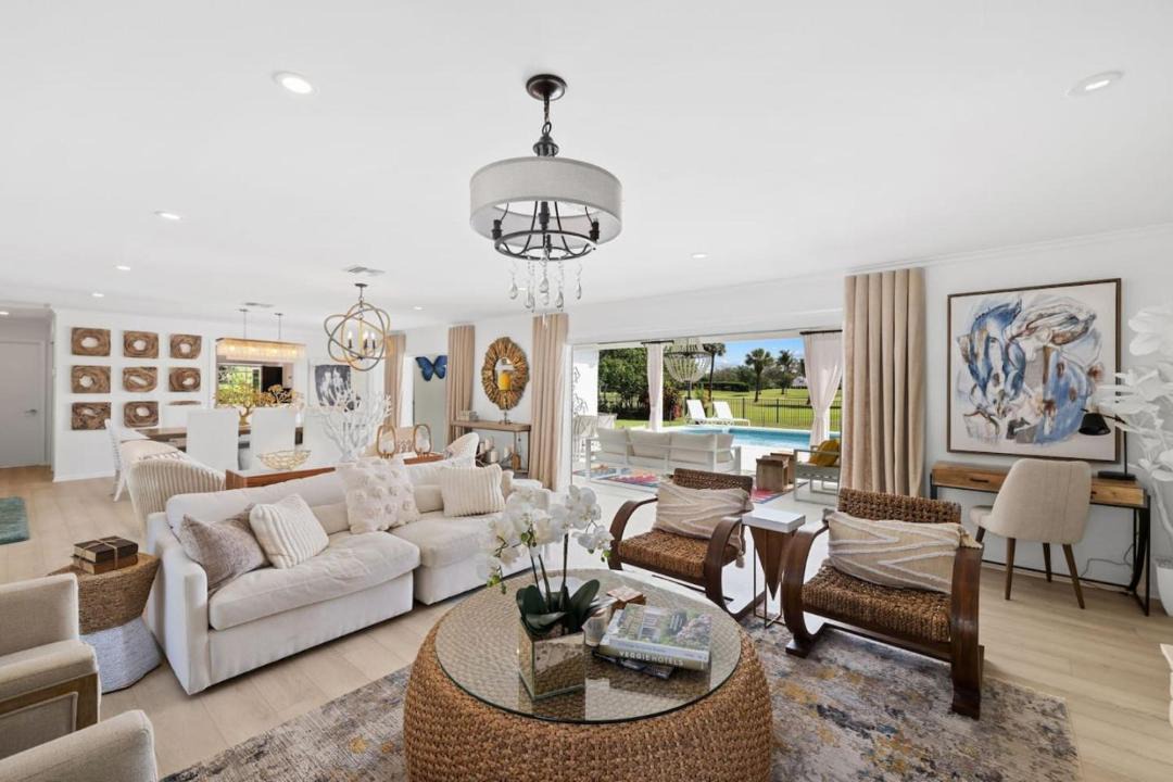 Photo of Livingroom in Moorings
