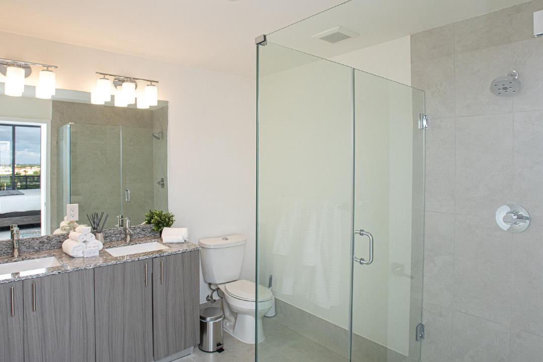 Photo of Bathroom in Doral