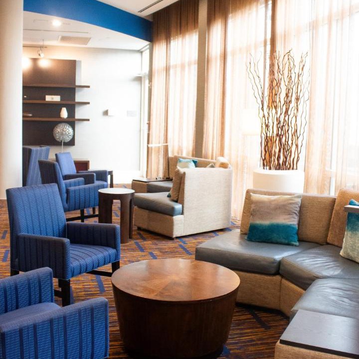 Photo of Livingroom in Downtown