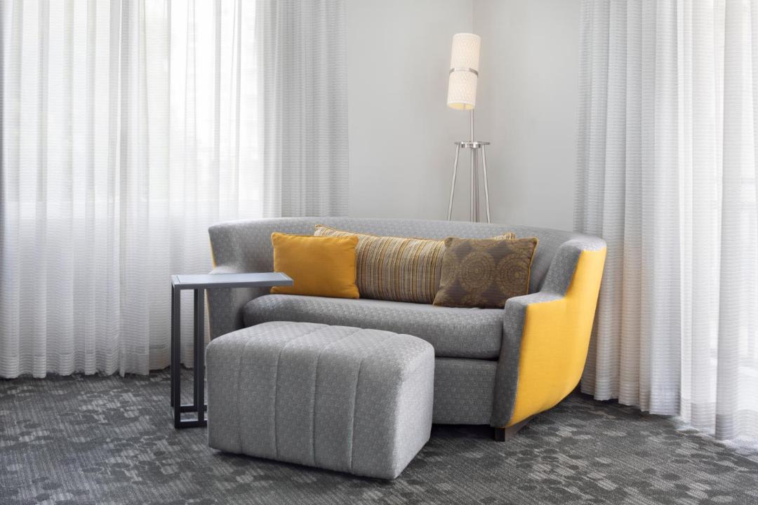 Photo of Livingroom in Downtown