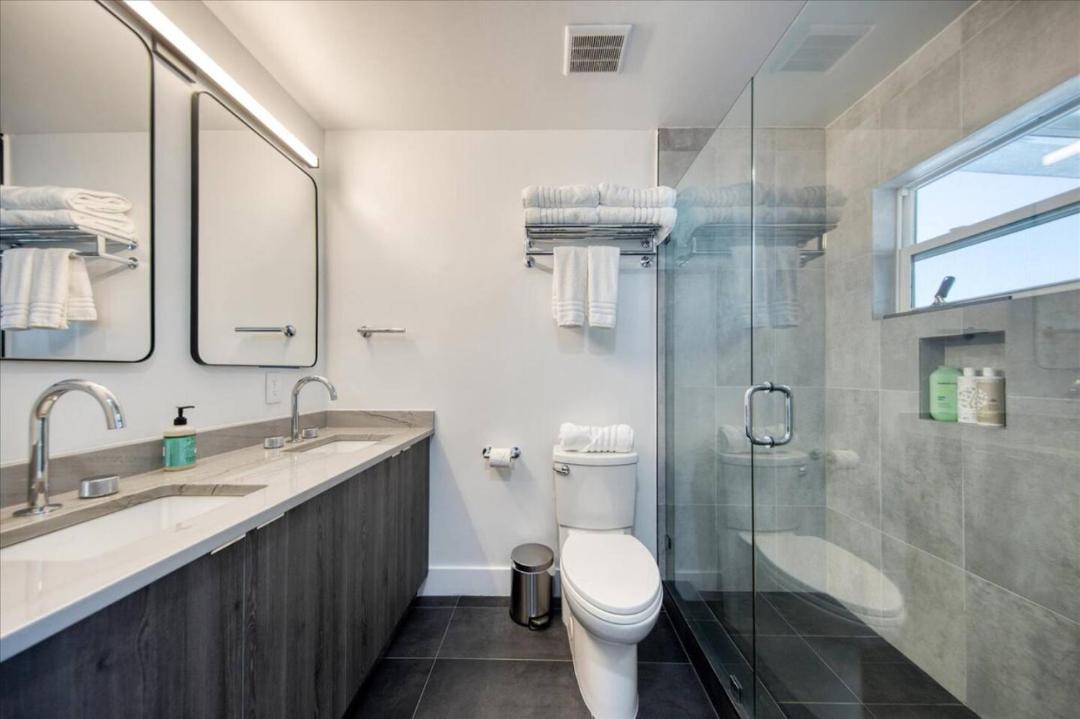 Photo of Bathroom in Bay Crest Park