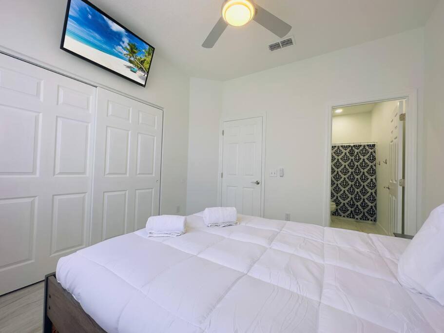 Photo of Bedroom in Windwood Bay