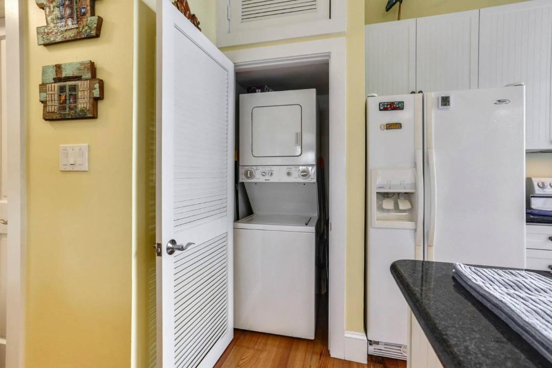 Photo of Kitchen in Historic Seaport
