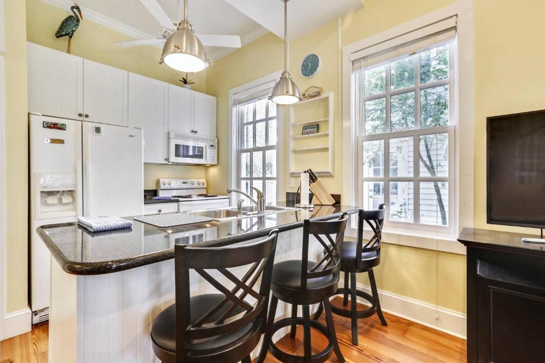 Photo of Kitchen in Historic Seaport