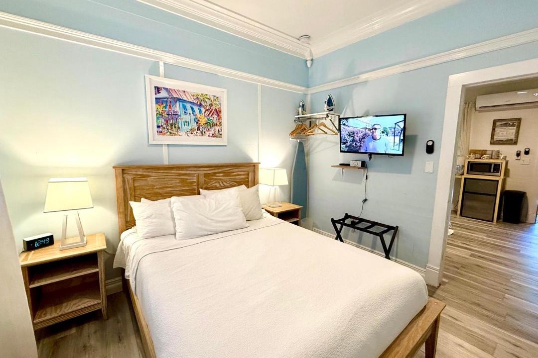 Photo of Bedroom in Historic Seaport