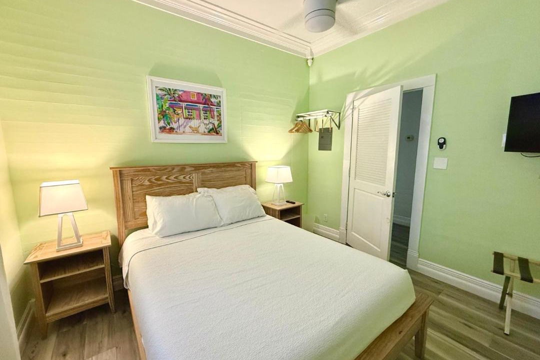 Photo of Bedroom in Historic Seaport