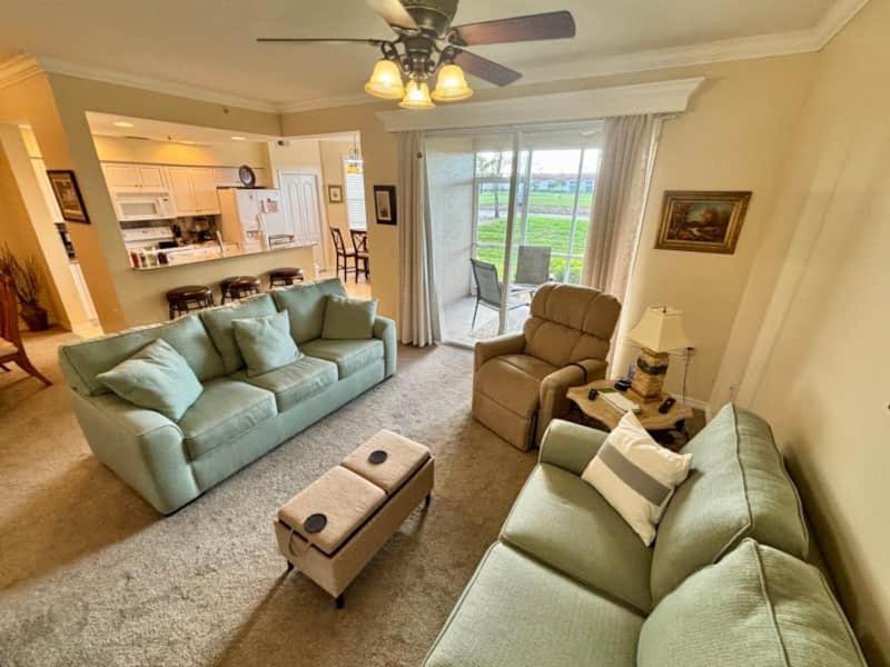 Photo of Livingroom in Naples