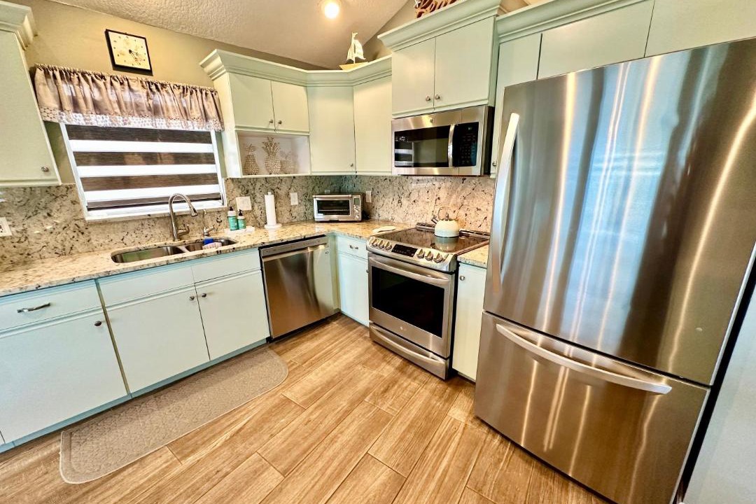 Photo of Kitchen in Nettles Island