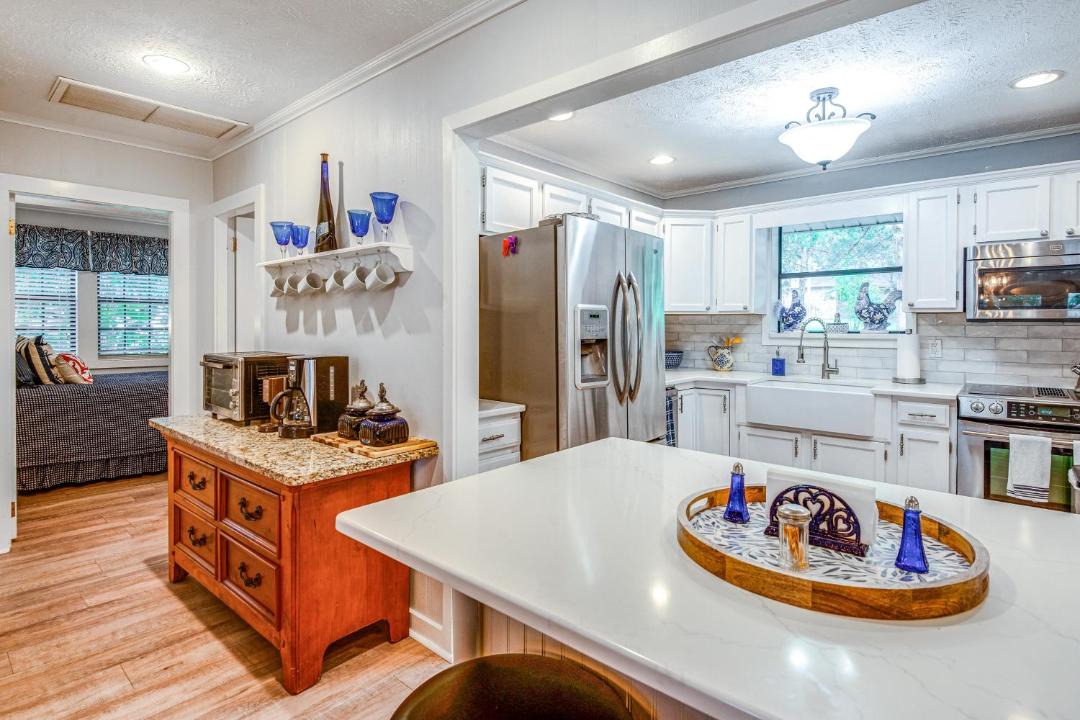 Photo of Kitchen in Putnam Hall