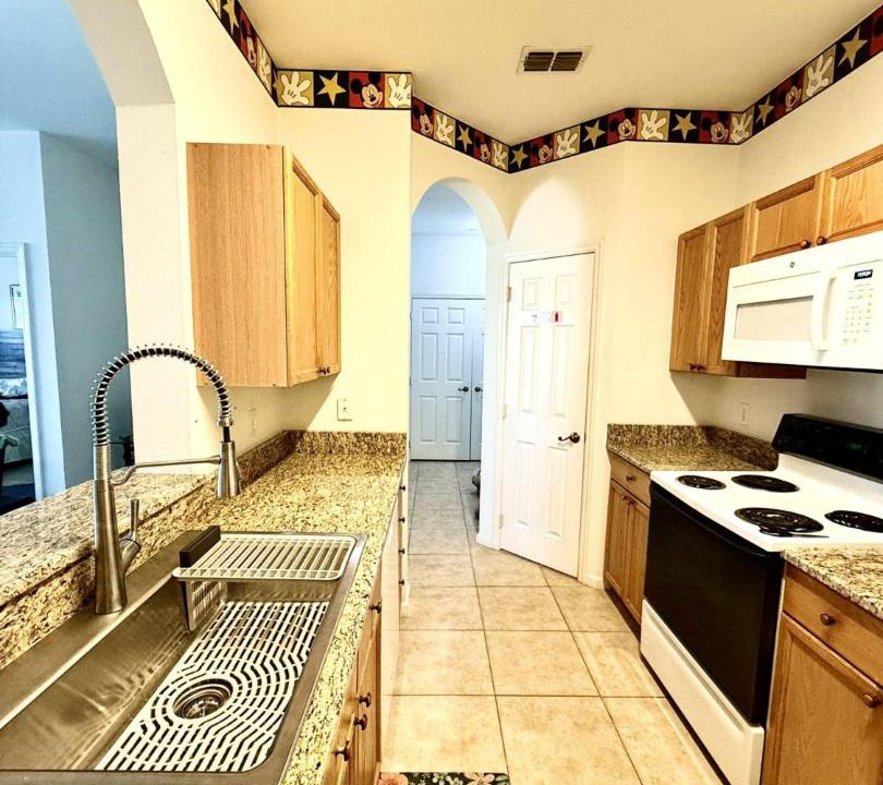 Photo of Kitchen in Windsor Palms