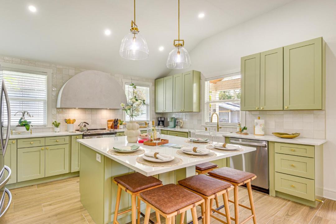 Photo of Kitchen in River District