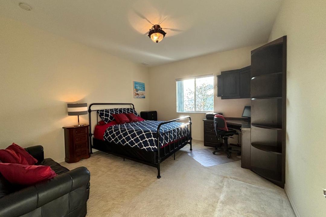 Photo of Bedroom in Laurel