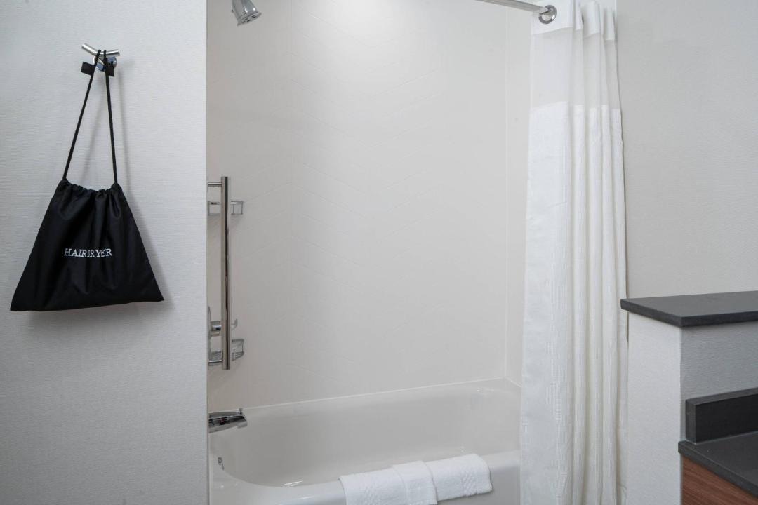 Photo of Bathroom in Northwest Pensacola