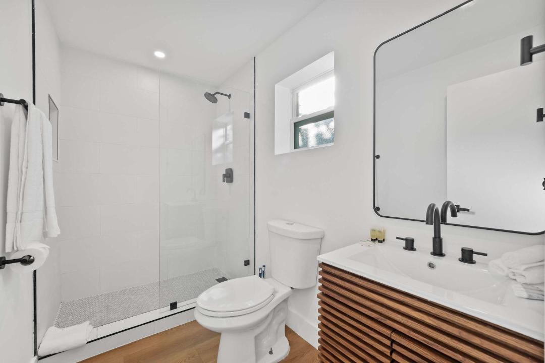 Photo of Bathroom in Victoria Park