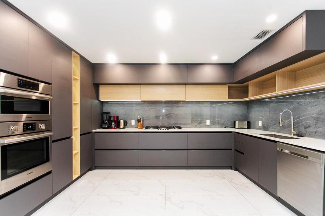 Photo of Kitchen in Hollywood Lakes
