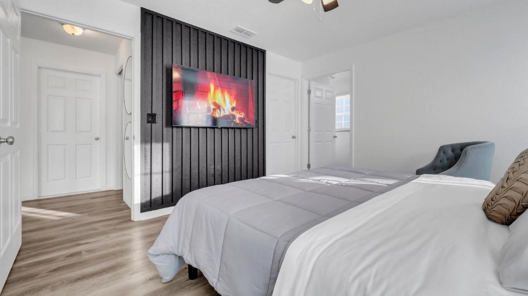 Photo of Bedroom in Dunnellon