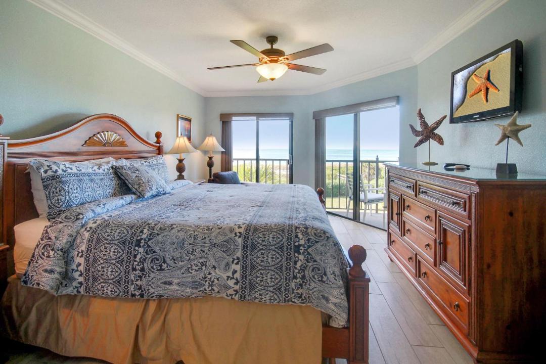 Photo of Bedroom in Sunset Beach