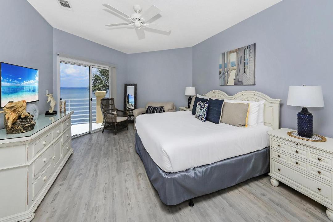 Photo of Bedroom in Miramar Beach