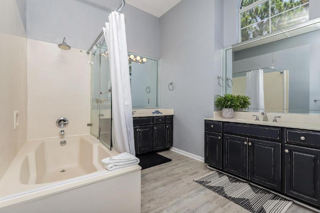 Photo of Bathroom in Miramar Beach