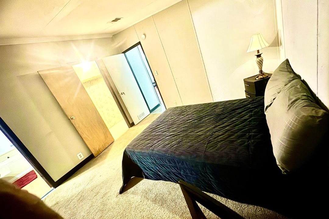 Photo of Bedroom in Lake Wales